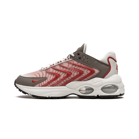 NIKE MENS AIR MAX T Womens DQ3984 002 DQ3984 002 from Stadium Goods