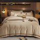 thumbnail image 2 of Juego de cama de algodón Golden Serenity, 2 of 9