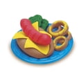 thumbnail image 3 of Set de barbacoa Play-Doh Burger, 3 of 8