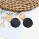 thumbnail image 4 of Pendientes de moda de oro y metal negro para mujer. JAMW Sencillez, 4 of 5