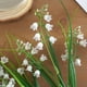 thumbnail image 5 of Ramo de lirio de los valles artificial de plástico | Arreglo floral artificial de 5 ramas | Planta en maceta verde primavera para decoración de mesas de bodas en interiores, 5 of 5