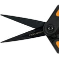 thumbnail image 4 of Tijeras de podar Fiskars, cuchillas antiadherentes de micropunta, 2 unidades, 4 of 29