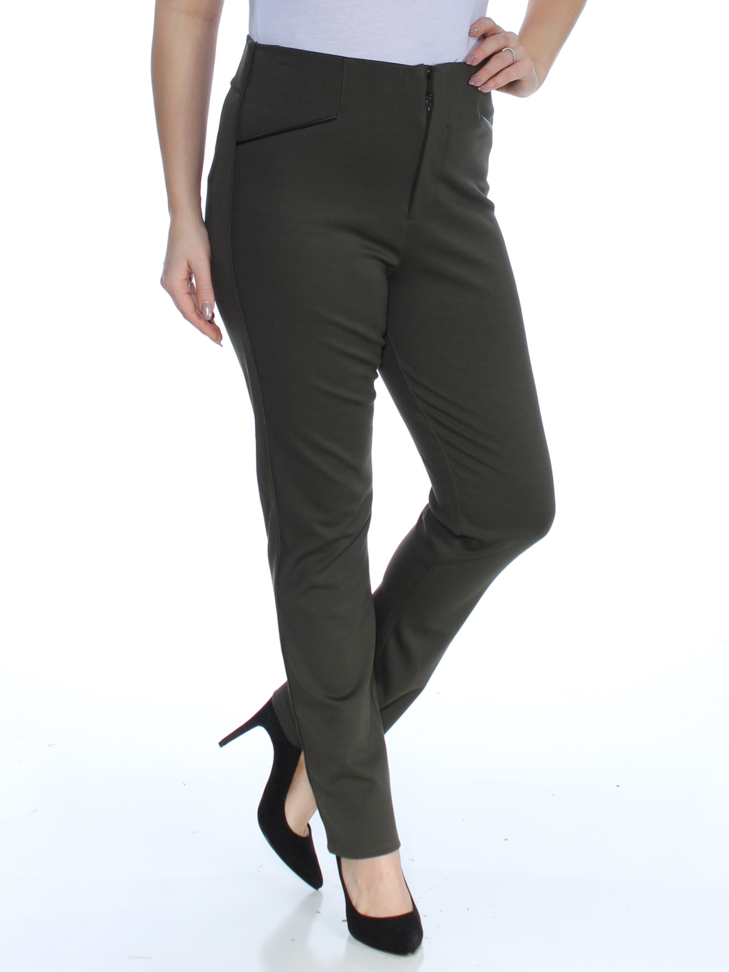 size 8 women in men pants