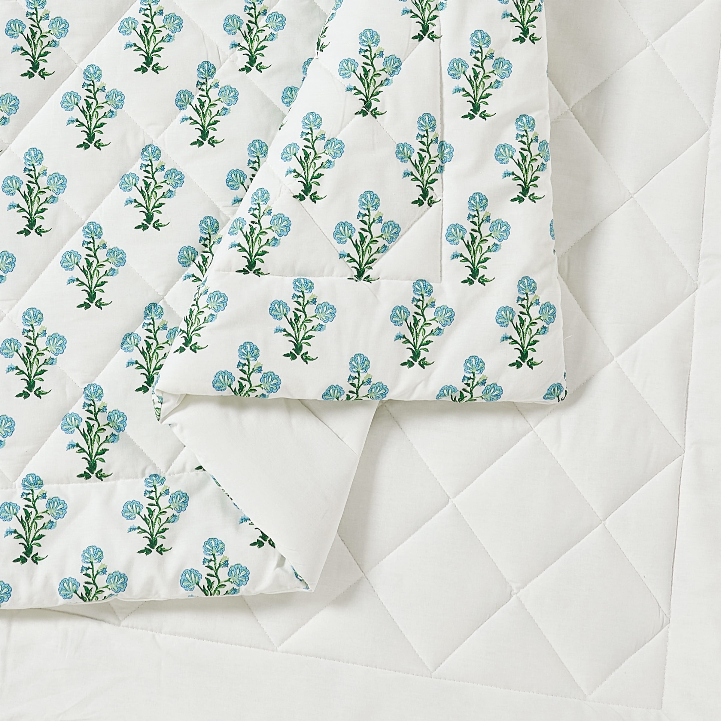 Laurel & Mayfair Paradise Stamp Full/Queen 3-Piece Botanical Cotton Quilt Set, Blue, Adult/Teen