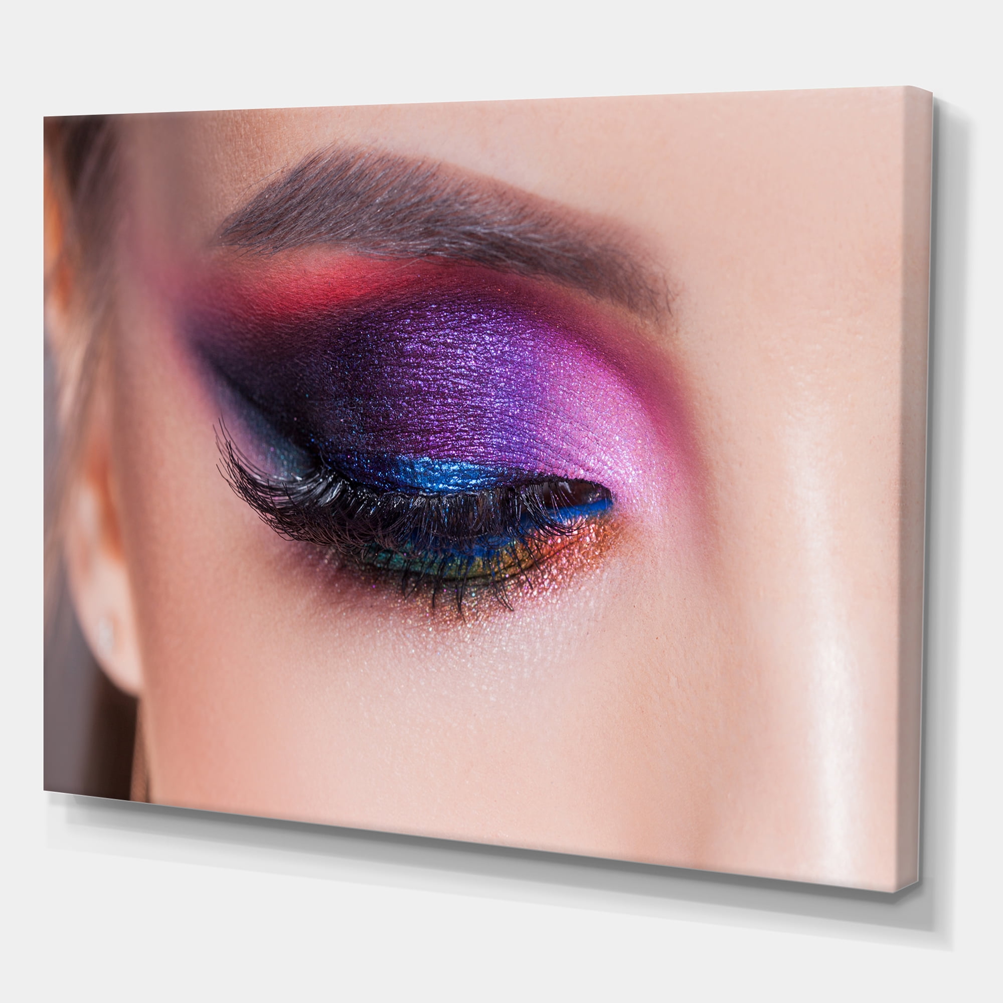 Designart ' Bright Eye Makeup In Luxurious Blue And Pink Shades ' Modern Canvas Wall Art Print