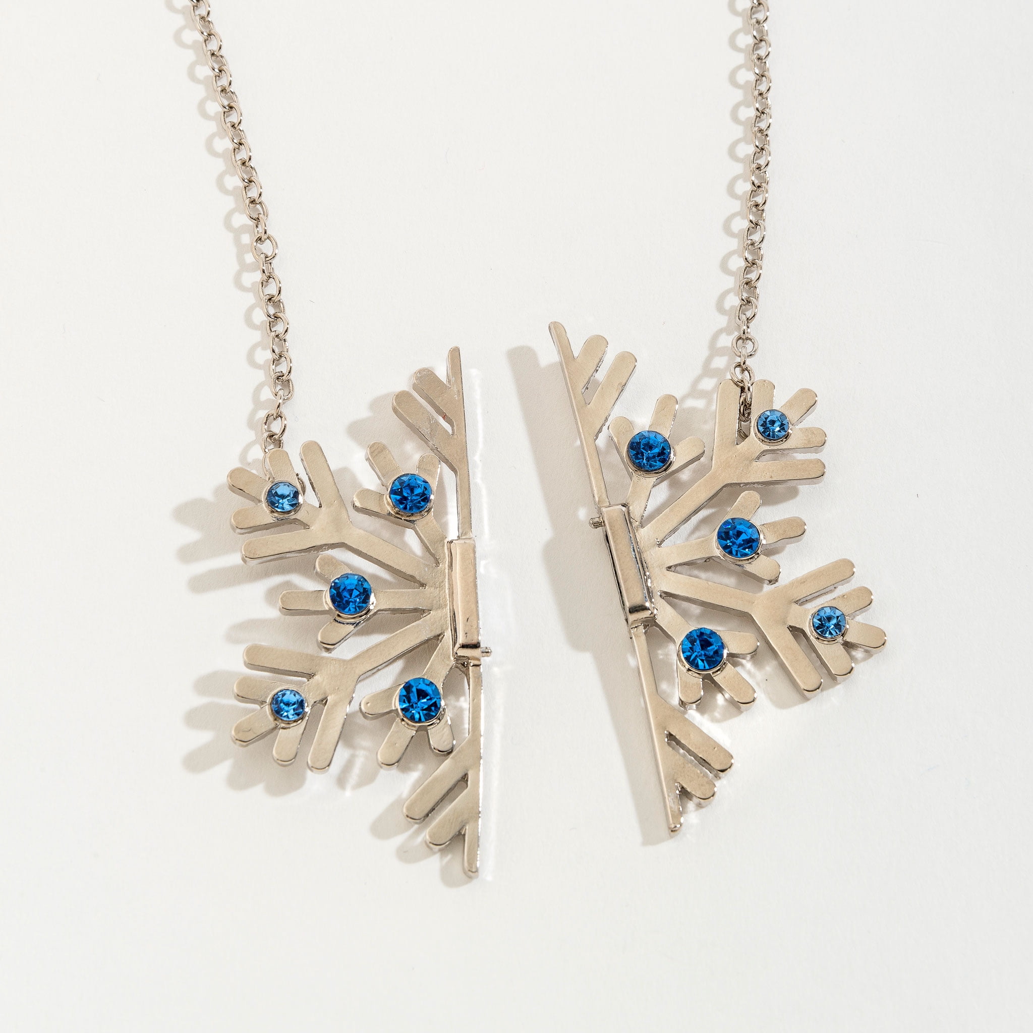 Women's Snowflake Cutout Magnetic Front Clasp 23" Necklace By Howard's