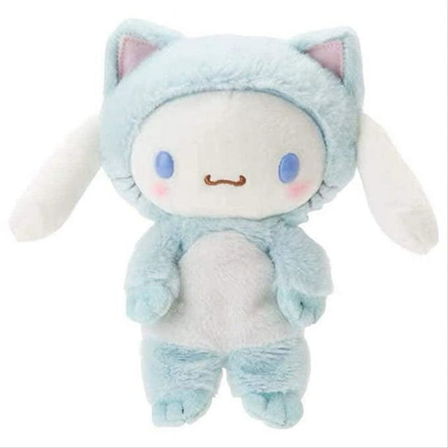 juguetes de peluche muñeco de peluche de perro fresa figura de dibujos animados my melody muñecos de peluche cosplay gato juguetes de peluche cinnamoroll peluche azul de 20 cm con capucha de gato, vista frontal centrada; cuerpo relleno de terciopelo elástico y algodón, cara blanca con ojos ovalados azules y mejillas rosadas, orejas largas tipo conejo, brazos y piernas acolchados, fondo blanco; apto para dormitorio y como regalo para fans de anime.