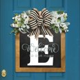 thumbnail image 1 of Señal De Bienvenida De Guirnalda Placa decorativa para puerta con 26 letras, adornos de madera para jardín, señal de bienvenida para puerta (E), 1 of 6