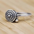 thumbnail image 4 of Anillo budista de plata para mujer, rueda de oración tibetana, mantra de los 7 chakras, anillo de buena suerte para mujer., 4 of 4