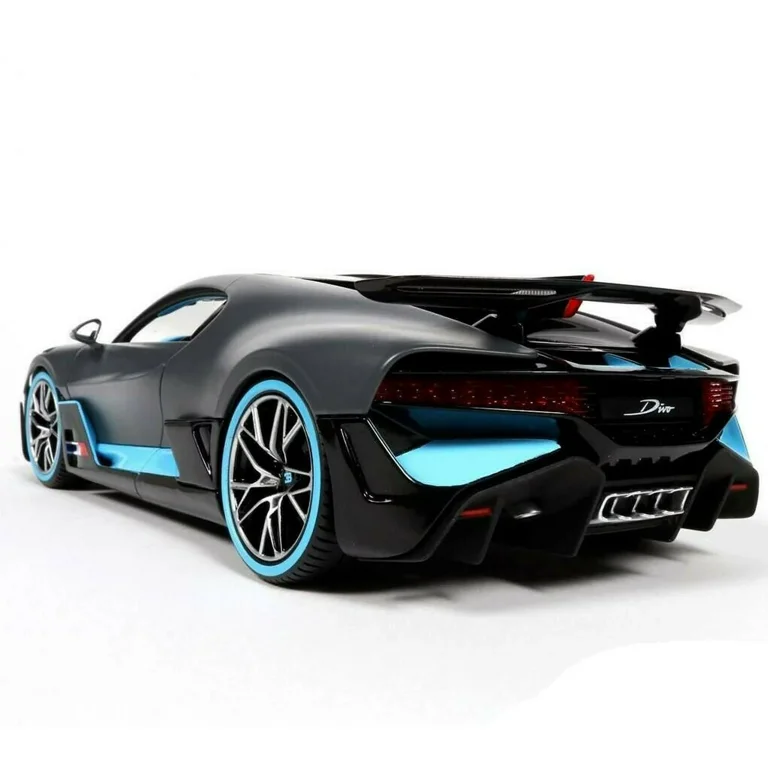 1/18 Maisto マイストBugatti Divo 特別エディション Maisto Metal Diecast Bugatti Divo Rare Ruby Red 1/18 Scale