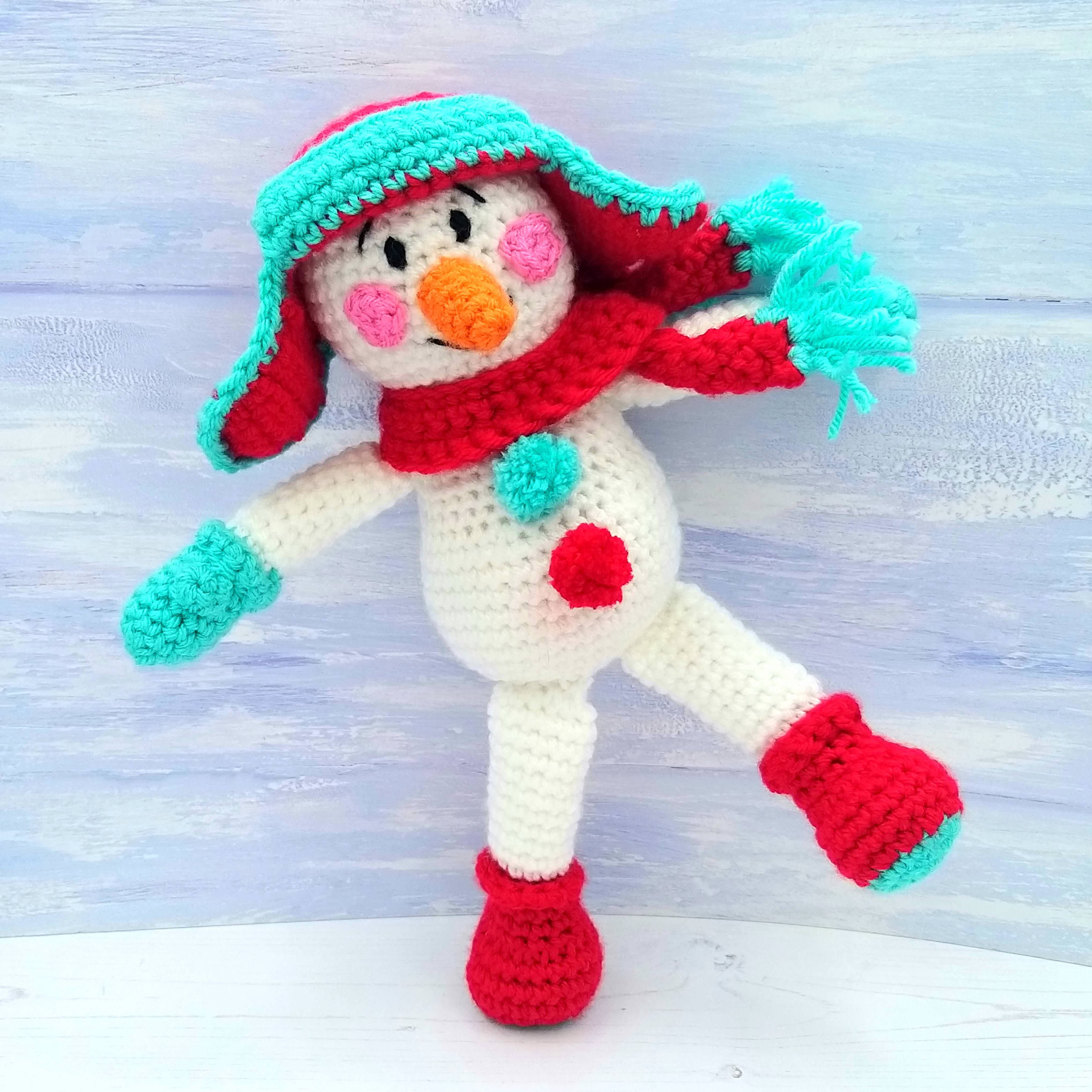 Chilli the Snowman Luxury Crochet Kit