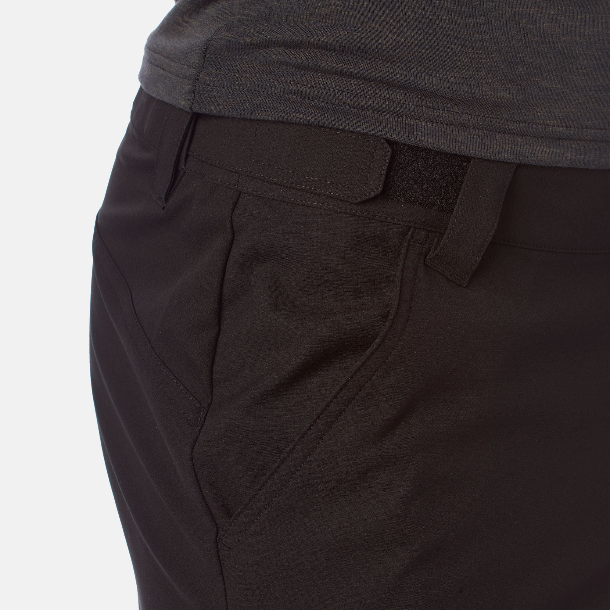 Giro Men's Arc Short, Black, size 32