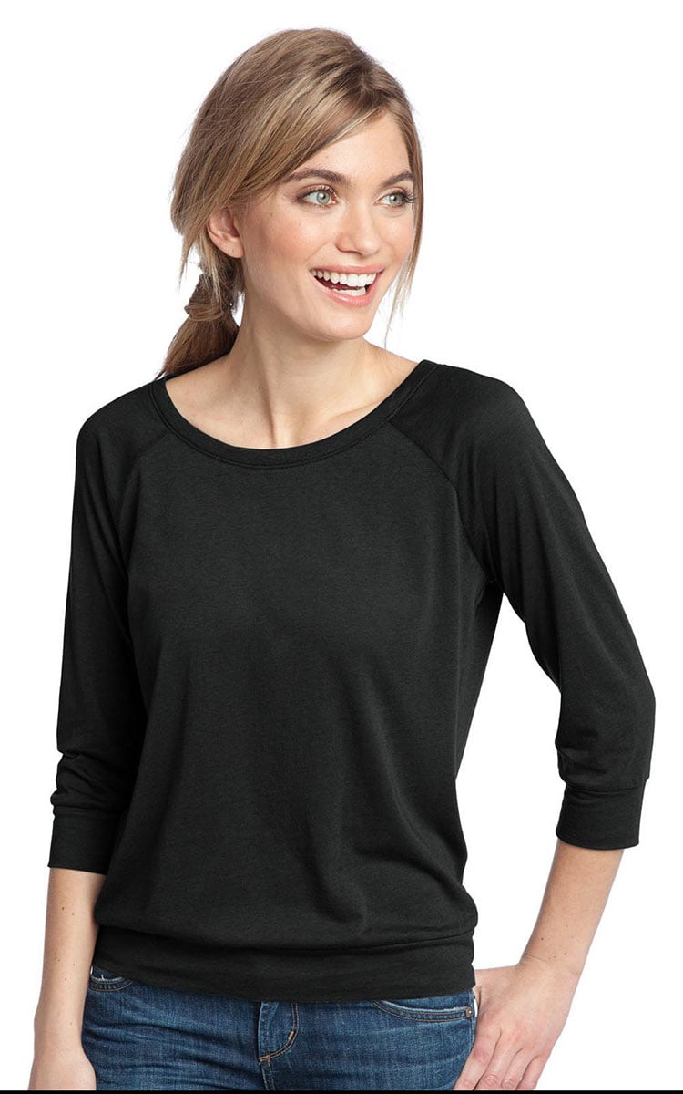 District Made Women's Scoop Neck 3/4-Sleeve T-Shirt - Walmart.com