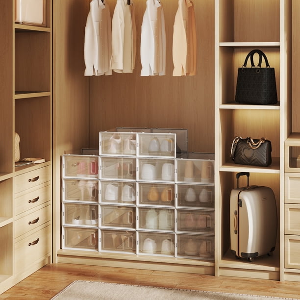 SONGMICS Cajas de Zapatos Plástico, Juego de 18 Organizadores de Almacenamiento, Caja Zapatero Plástico Plegable y Apilable para Zapatillas hasta talla 44, Transparente y Blanco