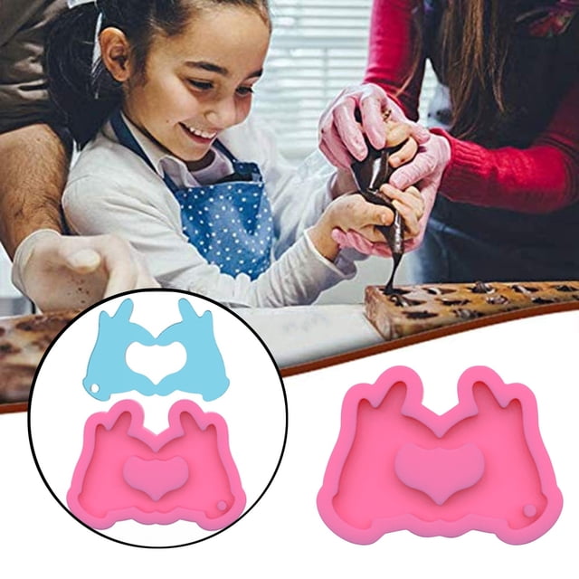 Dvkptbk Baking Mold Couple Crystal Epoxy Two-Handed Heart Shape Fondant Pendant Home & Garden