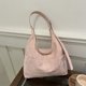 thumbnail image 3 of Bolso de hombro de piel suave de gran capacidad, bolso informal para mujer, nuevo bolso de mano de moda para mujer 2025, 3 of 5