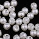 thumbnail image 4 of 50 botones redondos de perlas para coser ropa, manualidades, decoración, 10 mm, 12 mm 12mm Hugo Botones de perlas de imitación, 4 of 8