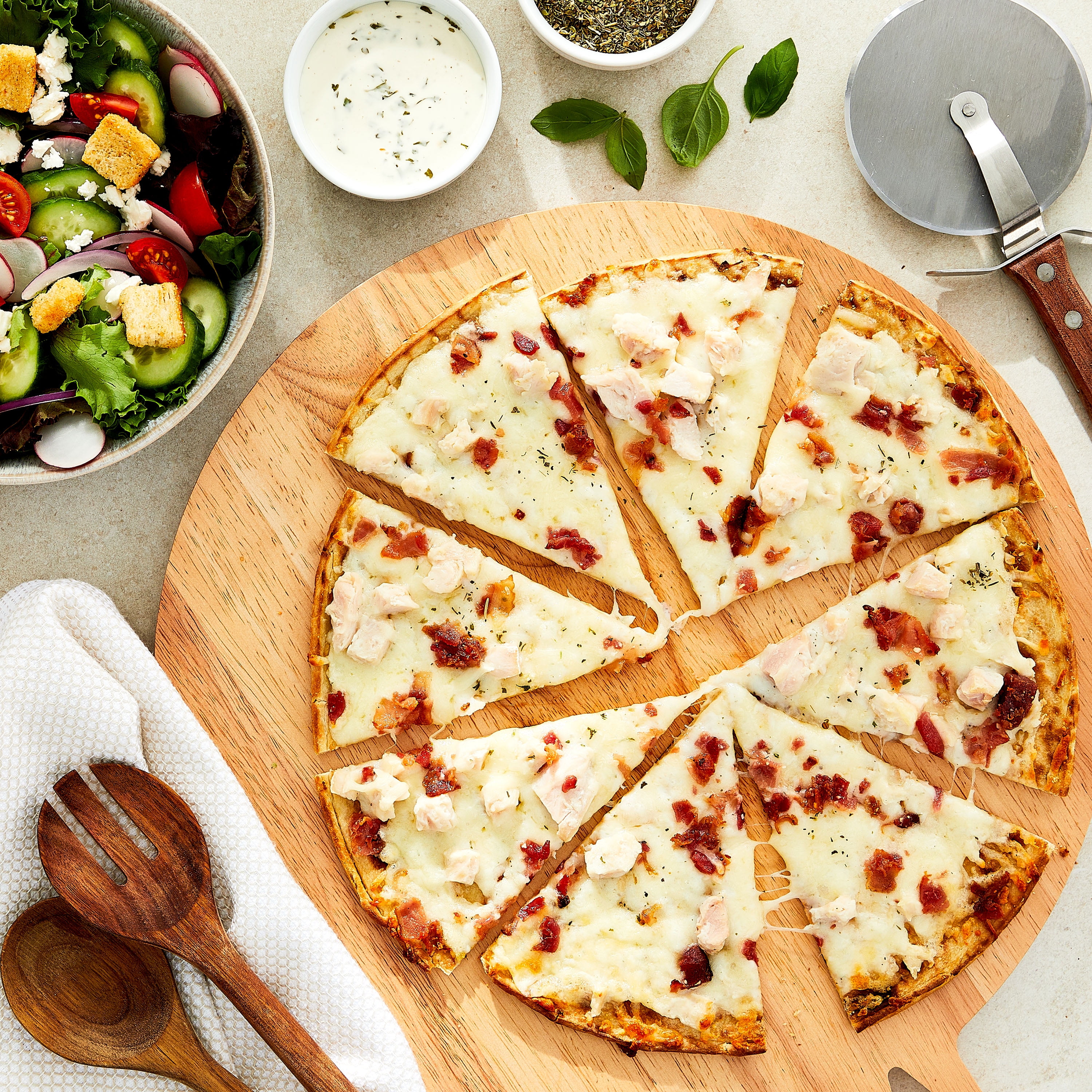 Great Value Thin Crust Chicken Bacon Ranch, 17.55 oz (Frozen)