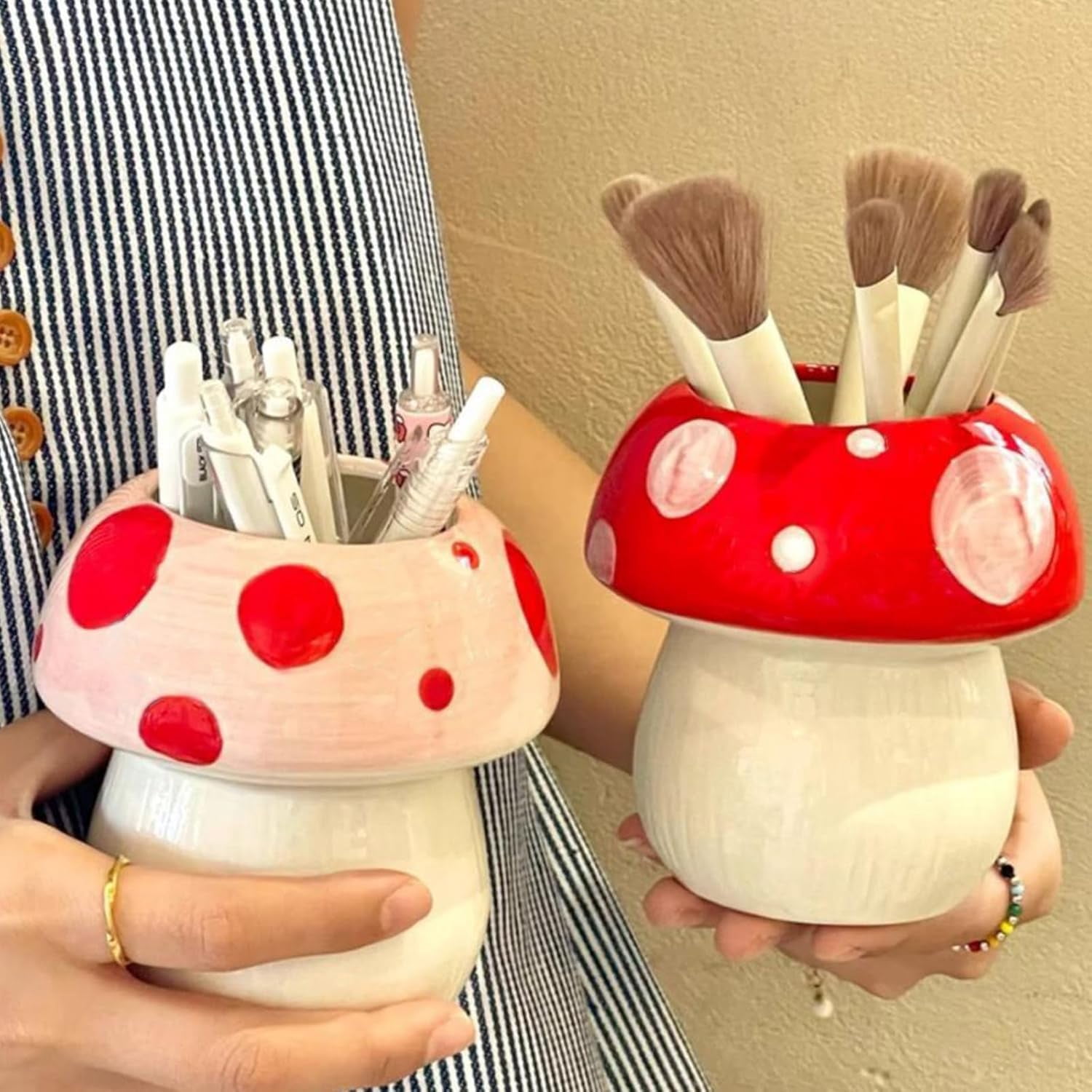 Pink Makeup Brush Holder Pen Holder for Office Desk Accessories Aesthetic Pencil Holder Cute Flower Home Decor Birthday Gifts for Women Vanity Toothbrush Holder Kawaii Kitchen Utensil Holder