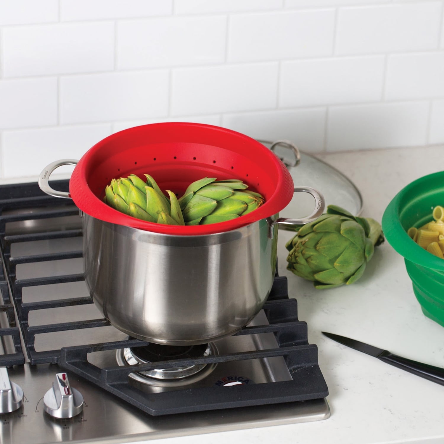 Better Houseware 732/R 4-Qt. Collapsible Silicone Colander (Red)