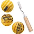 thumbnail image 1 of Pelador de piña de acero inoxidable, cuchillo triangular para piña con mango de madera, pelador de piña en forma de V de 17cm, 1 of 5