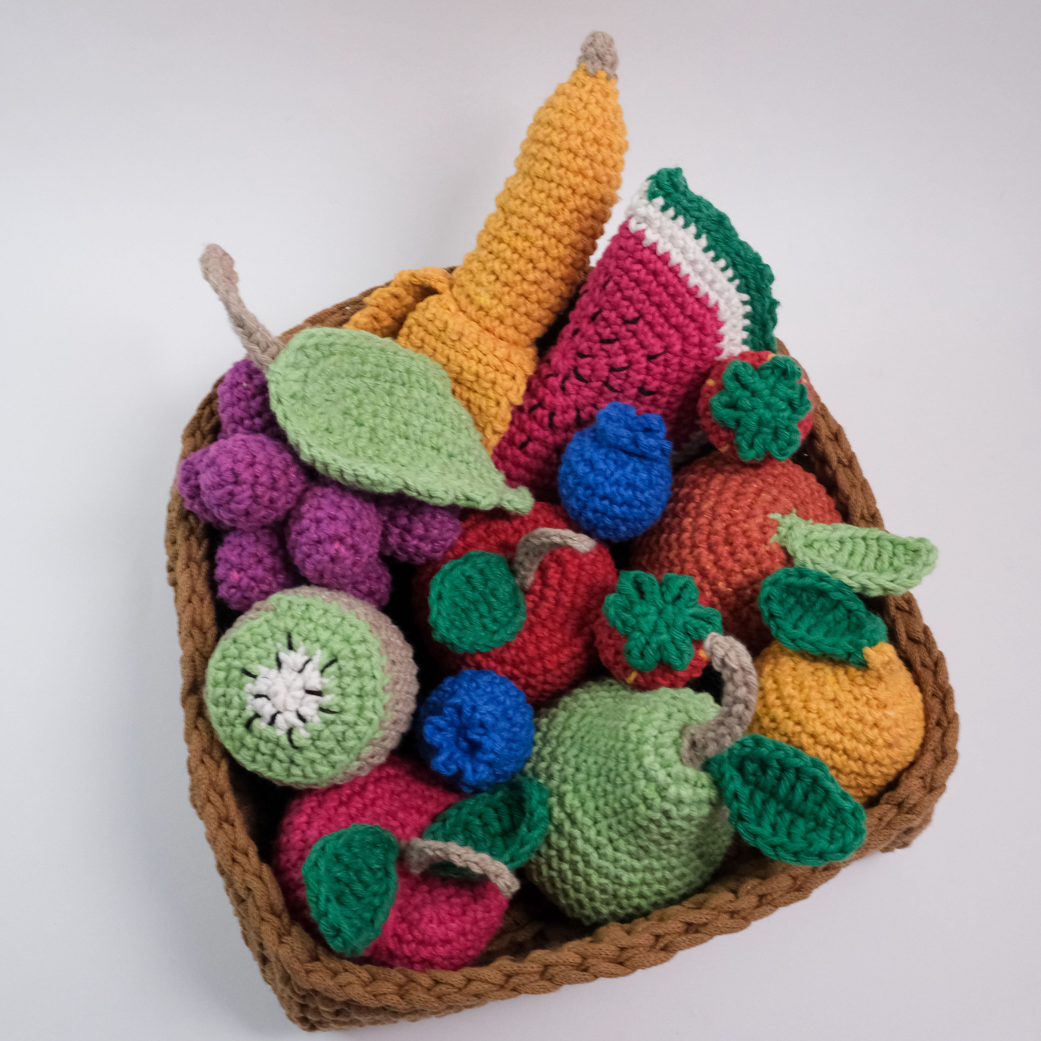 Hoooked Amigurumi DIY Kit W/Eco Barbante Yarn-Fruits Kit
