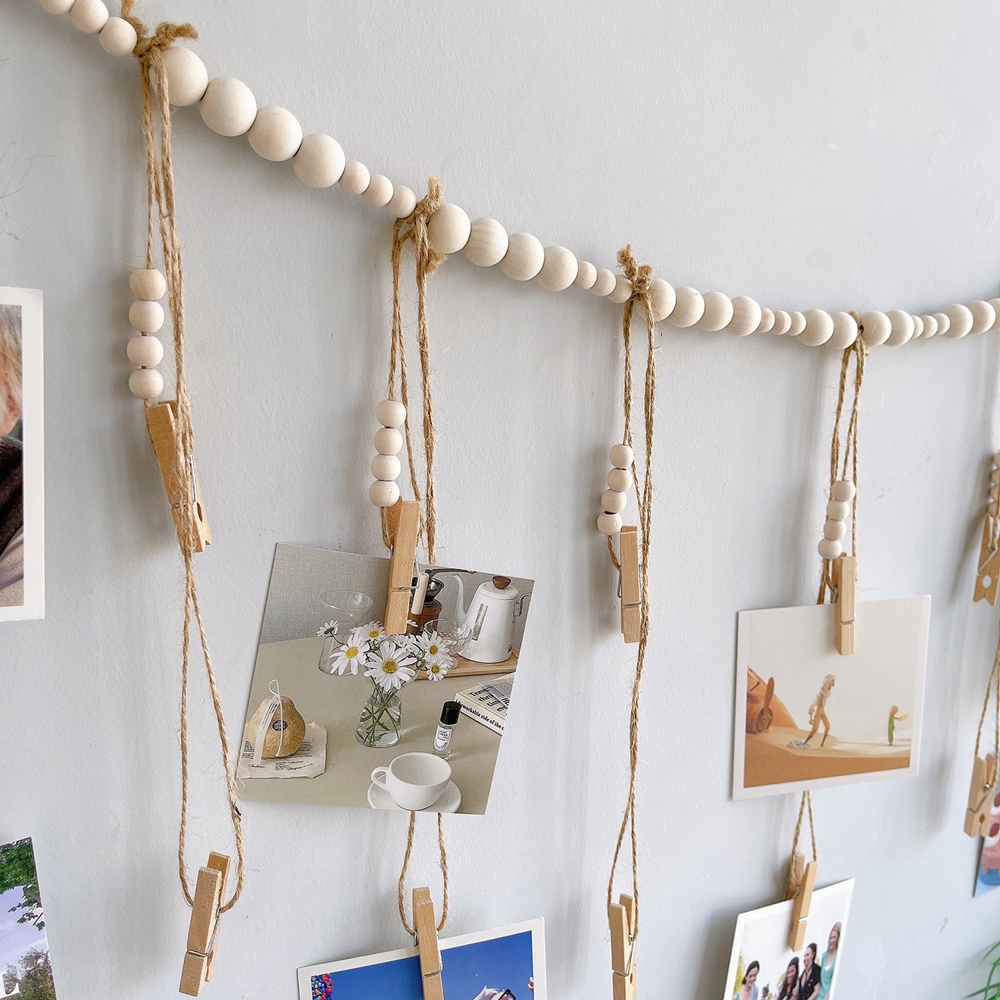 Wall Hanging Photo Display with Wooden Beads Garland, Collage Picture Frame  for Boho Wall Decoration, Photo Holders with 18 Wood Clips, for Rustic  Country Decor, Home, Nursery Room, Dorm Decor