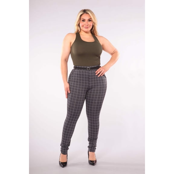 Plus Size Sculpting Treggings With Faux Leather Belt - Gray White Plaid