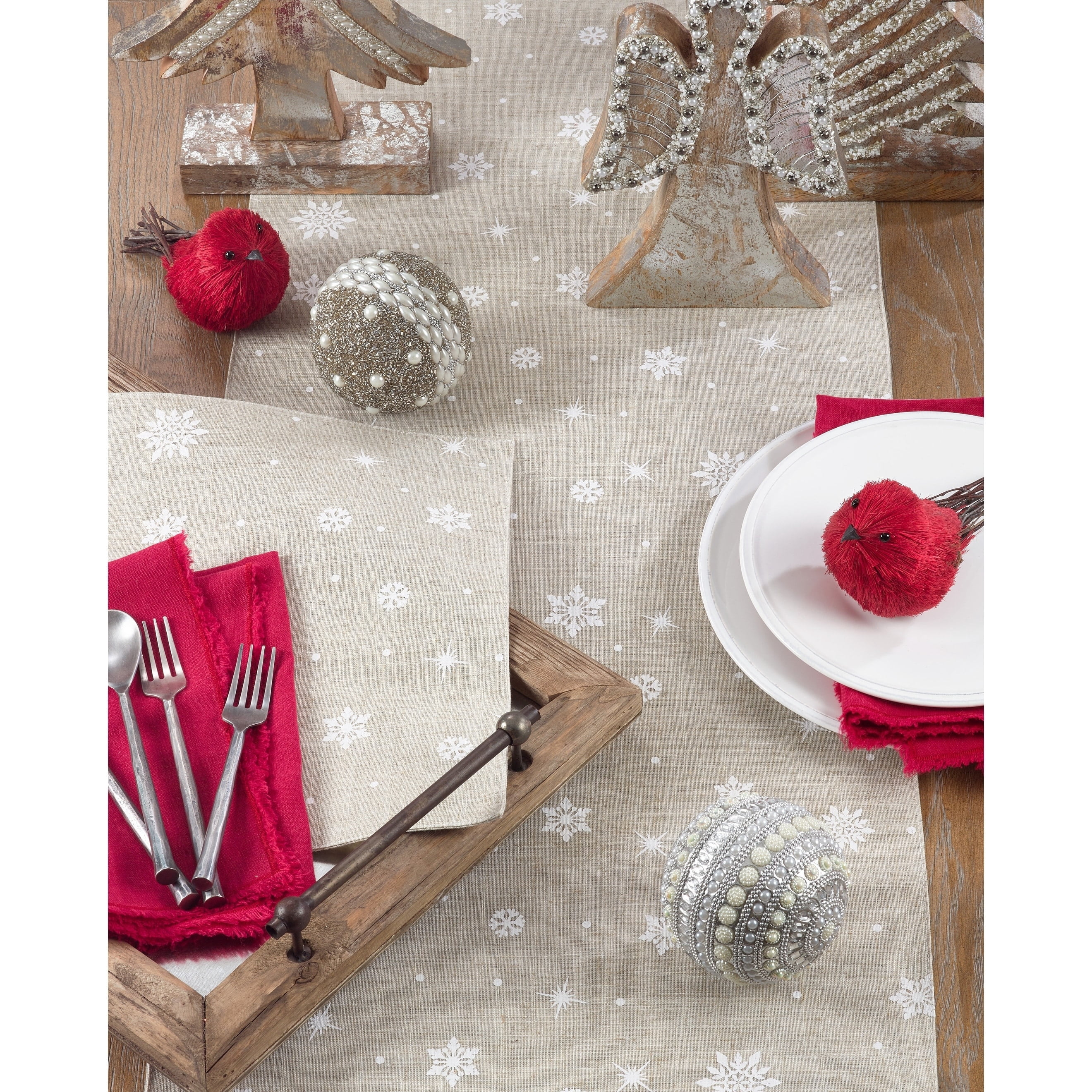 SARO 7352.N1319B 13 x 19 in. Rectangle Poly Blend Placemat with Snowflake Design - Natural  Set of 4