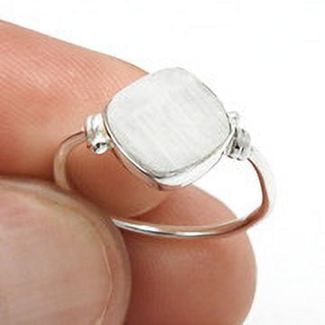 Rainbow Moonstone 925 Sterling Silver Band Ring Women Gift Jewelry Size 4.5