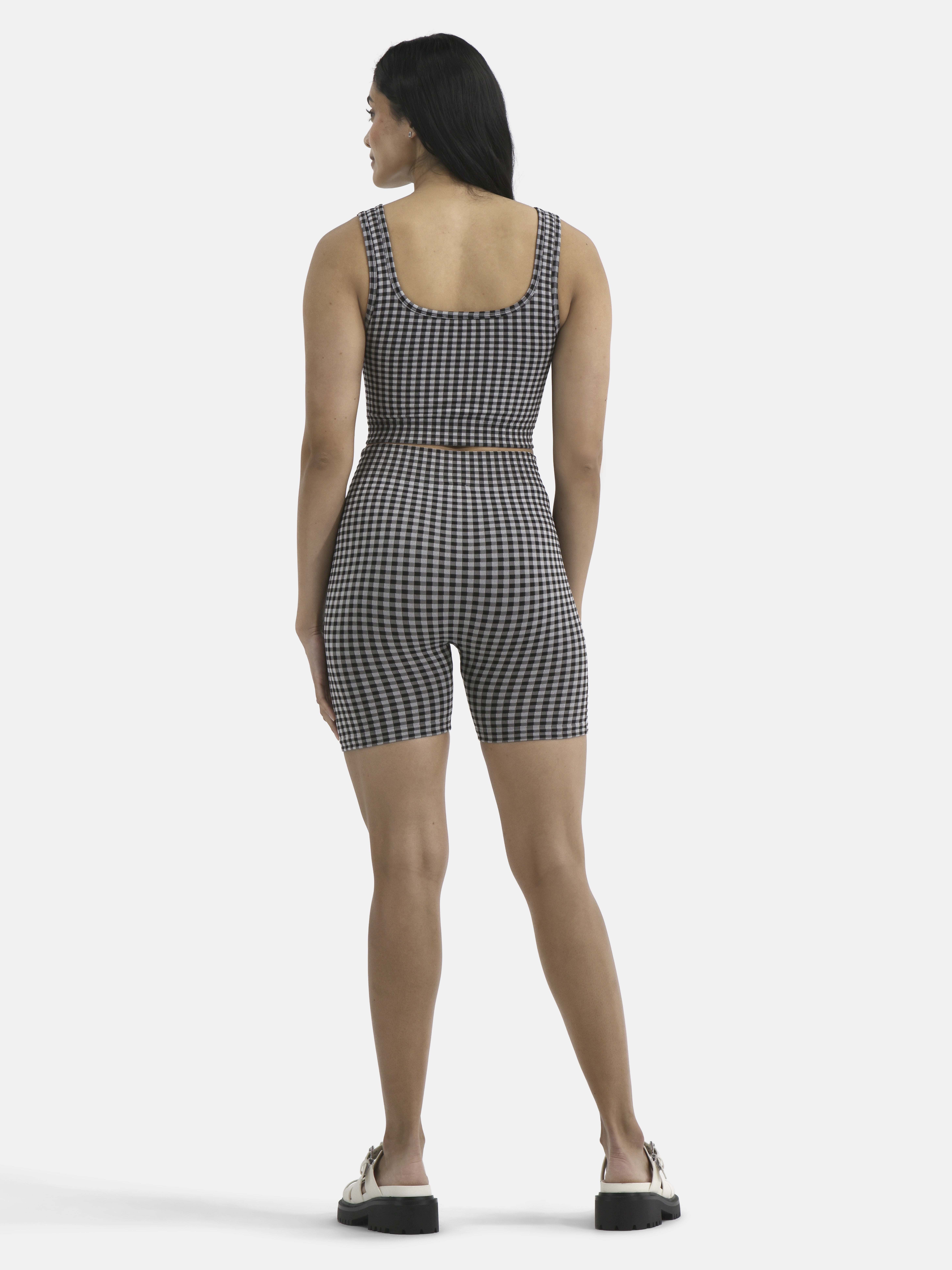 No Boundaries Seamless Cropped Tank Top and Bike Shorts Set, Women's