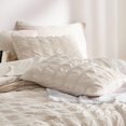 thumbnail image 4 of Juego de ropa de cama Bedsure Bed in a bag, tamaño queen, 7 piezas, a cuadros, color beige, 4 of 7