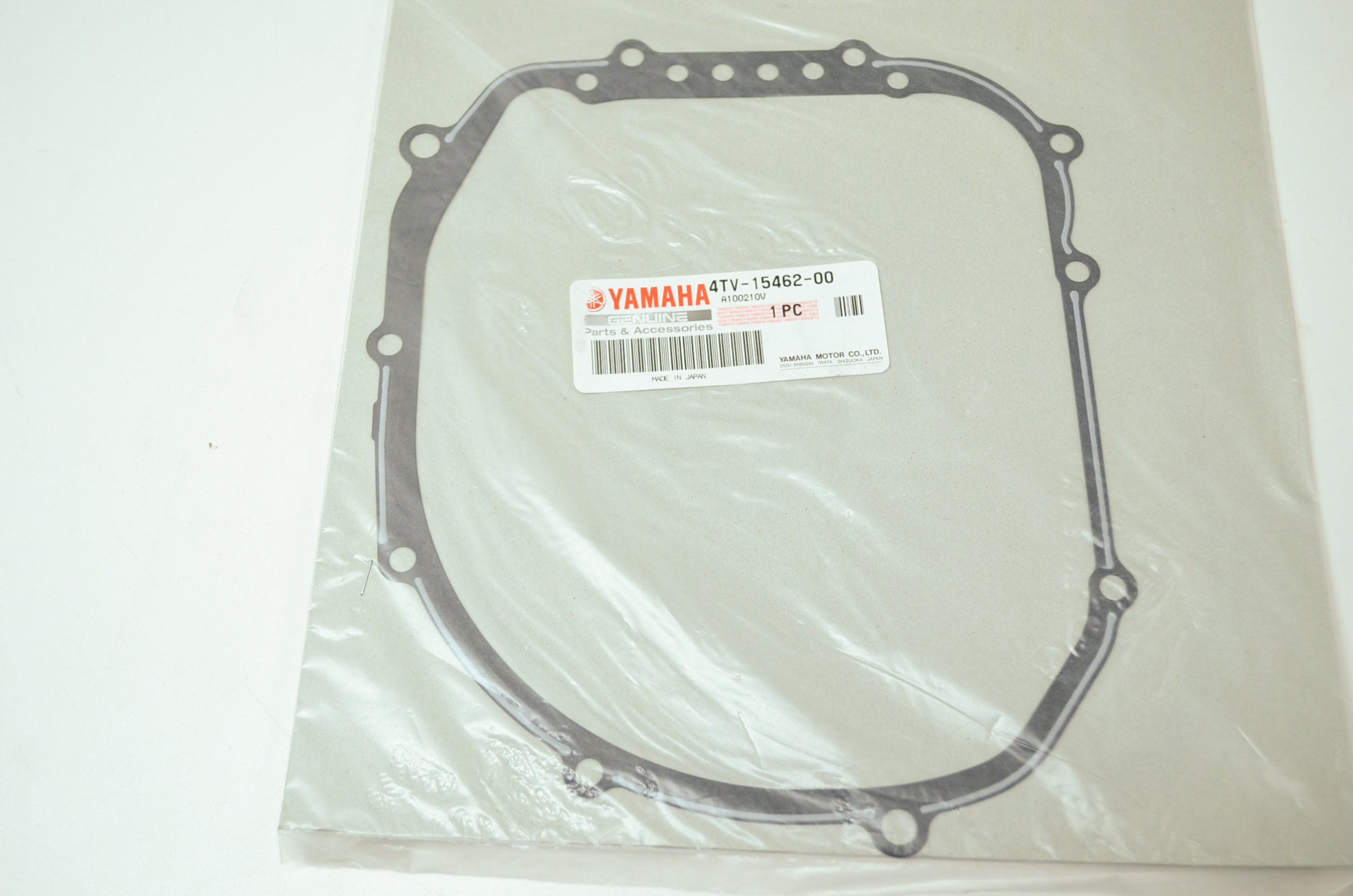 Yamaha 4C8-15462-00-00 GASKET  CRANKCASE COVER 3