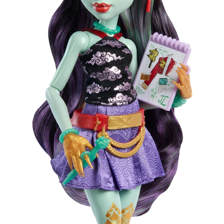 Monster High Jinafire Long Fashion Doll with Pet Dog Cloudy