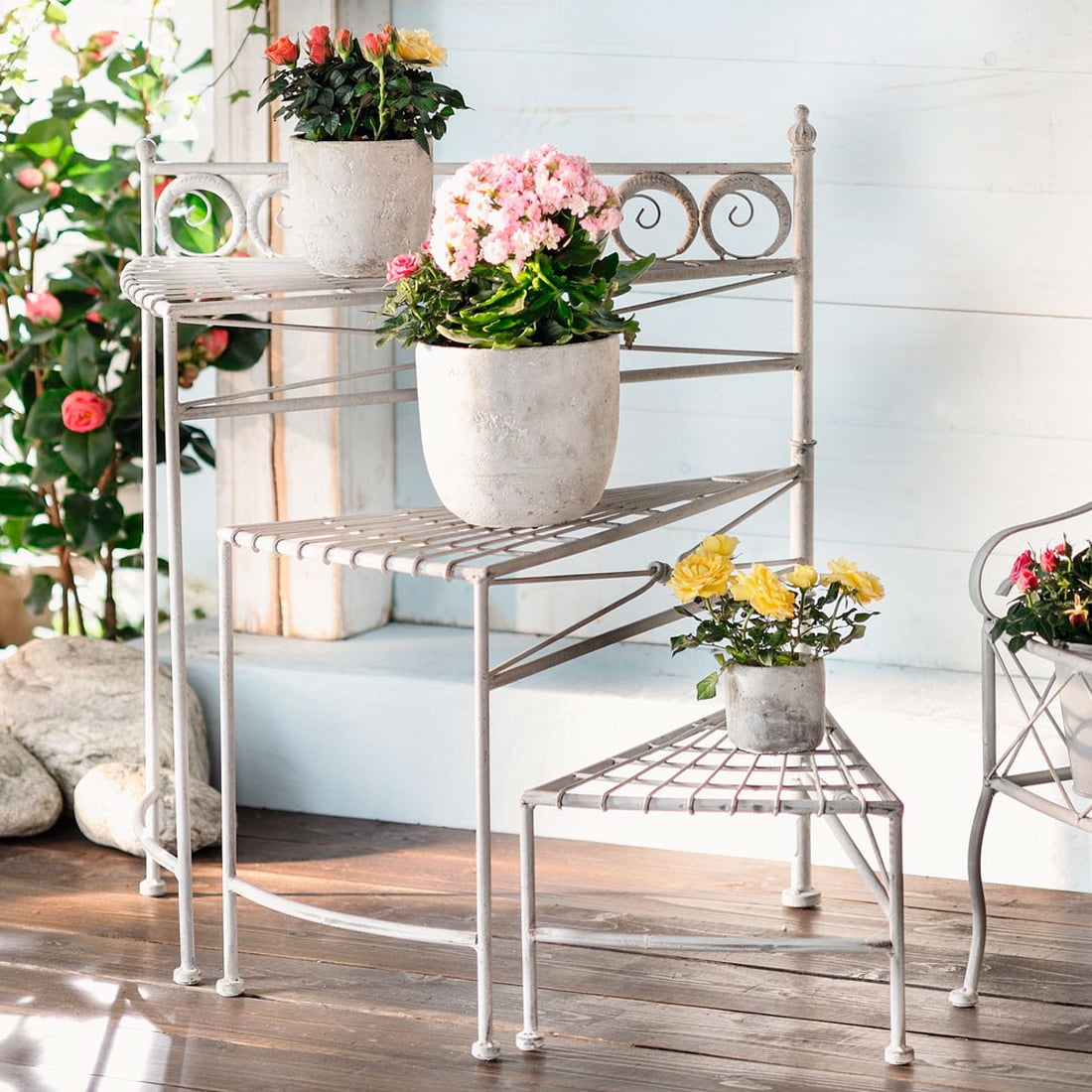 26 in. Tall 3Tier Spiral Staircase Folding Metal Garden Plant Stand