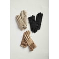 thumbnail image 3 of Guantes Mud Pie Sherpa Knot para mujer, negros, talla única, 3 of 3