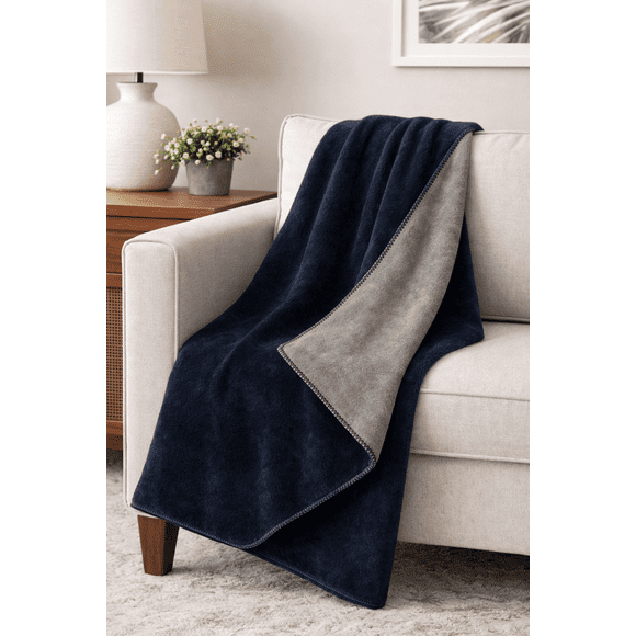 Silk & Sage Carded Blanket - Made in Portugal - Navy