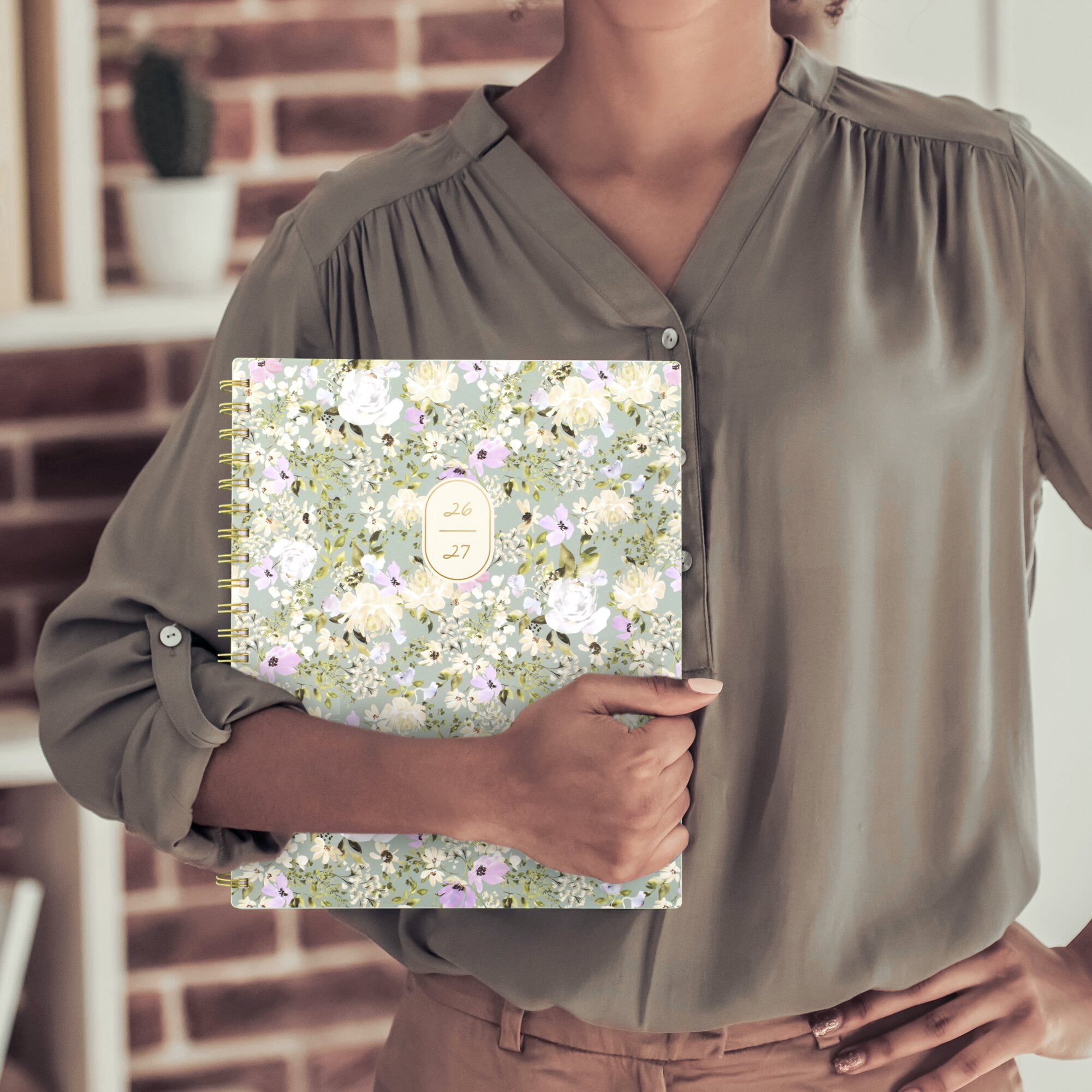 Leah Bisch for Mead Cambridge Academic 2026-2027 Weekly Monthly Planner Peony