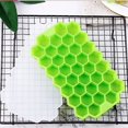 thumbnail image 1 of Bandejas para cubitos de hielo premium, moldes de silicona para cubitos de hielo con tapa sellante, moldes hexagonales seguros y reutilizables para cubitos de hielo, para bebidas frías, whis, 1 of 5