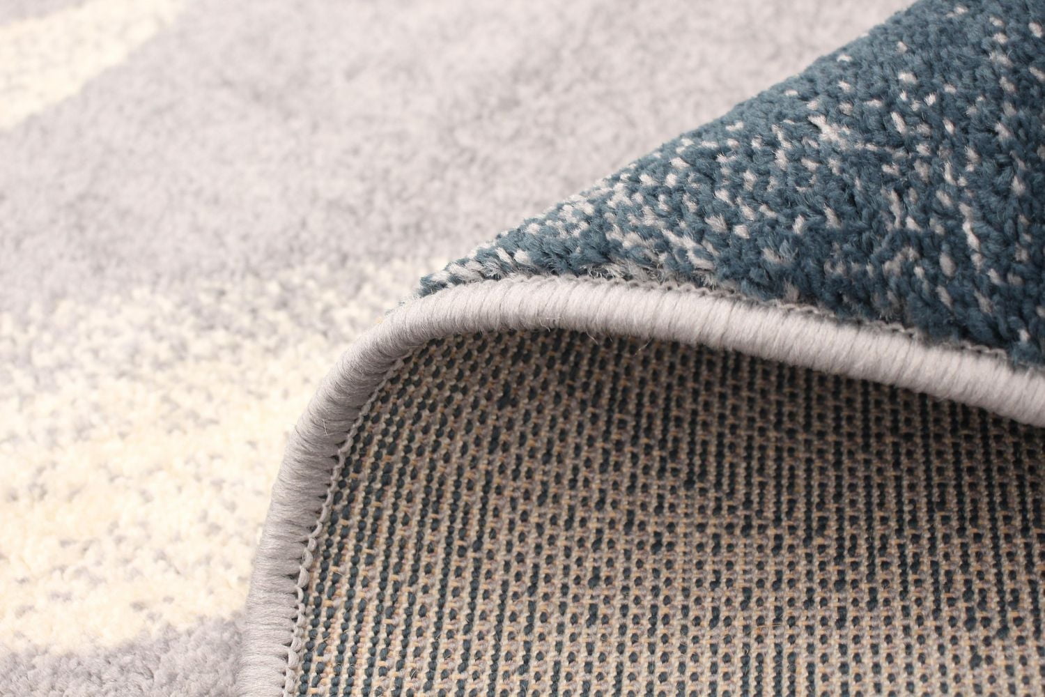 ECARPET Floral Area Rug for Living Room, Bedroom, Nursery, Kids Presly Collection