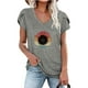 thumbnail image 2 of Blusa informal con estampado de manga corta y cuello en V de verano para mujer con estilo OAVQHLG3B Store  lin121212, 2 of 4