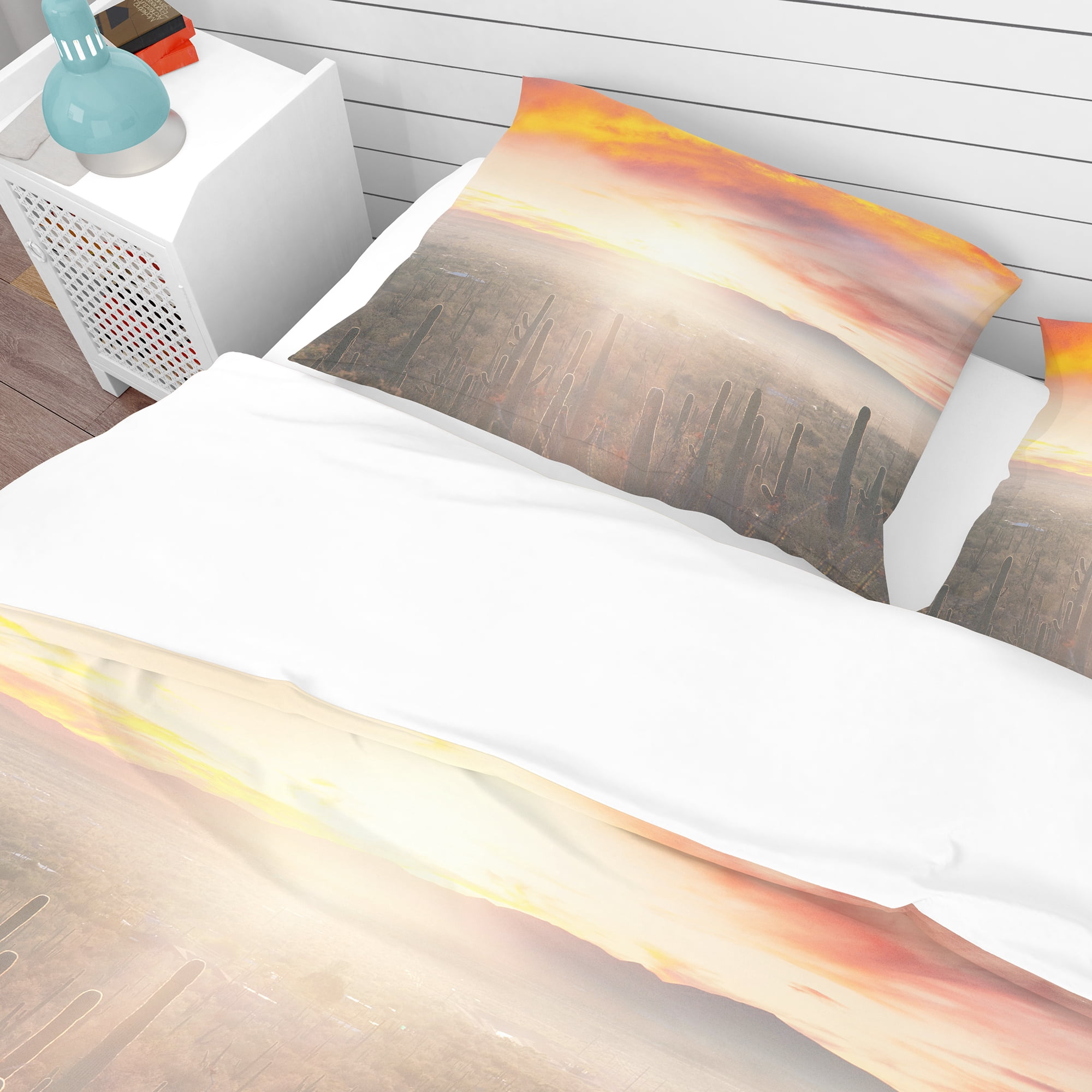 Designart 'Saguaro Cactus At Colorful Sunset' Tropical Duvet Cover Set