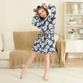 thumbnail image 3 of FORMRS Niños Bathrobe Unisex Hooded Robe Soft Plush Pajamas Sleepwear, Size 2-3T, Retro Daisy Pattern, 3 of 7