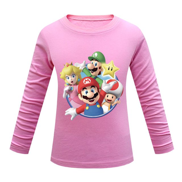 long-sleeved T-shirt