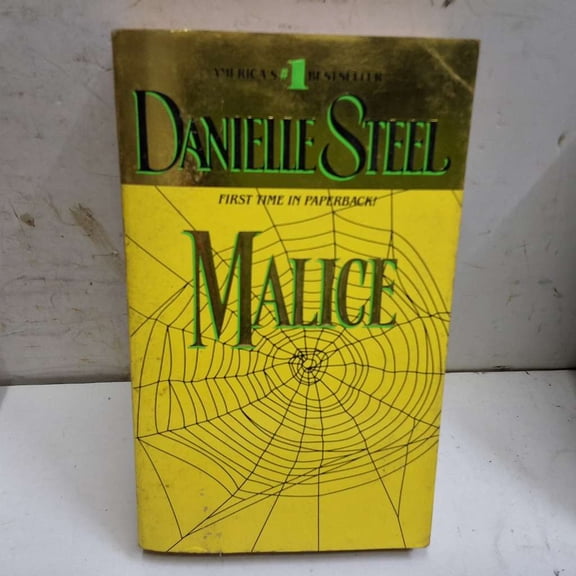 Pre-Owned Malice (Mass Market Paperback) 0440223237 9780440223238