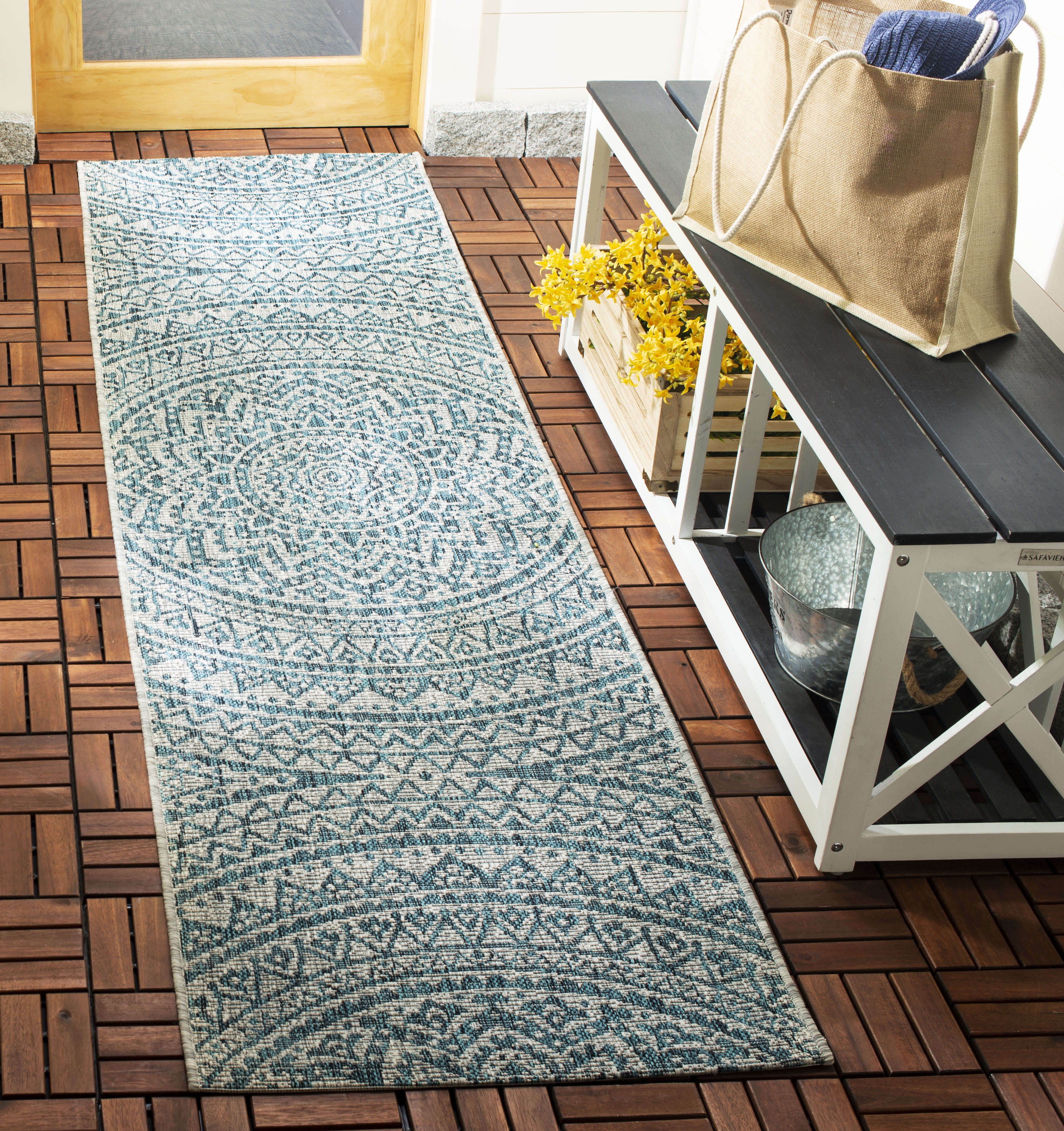 SAFAVIEH Courtyard Josiah Floral Medallion Indoor/Outdoor Runner Rug, Light Grey/Teal, 2'3" x 12'