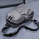 thumbnail image 1 of Riñonera impermeable para hombre | Elegante mochila bandolera pequeña | Bolsa de viaje ligera de poliéster | Correa ajustable izquierda-derecha | Mochila informal para exteriores para hombre, 1 of 8