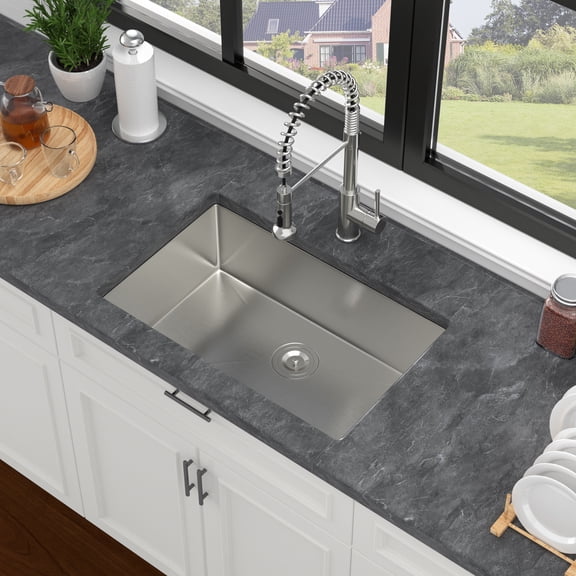 26-Inch Undermount Kitchen Sink, 16 Gauge T304 Stainless Steel Single Bowl, 26 x 18 x 9 in with Drain Strainer