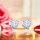 thumbnail image 2 of JeenMata Hermosos Aretes Tipo Botón con Corte de Corazón de 1 Quilate, Circonita Cúbica y Piedra Natal de Abril, Chapados en Oro Blanco de 18 K sobre Plata, 2 of 5