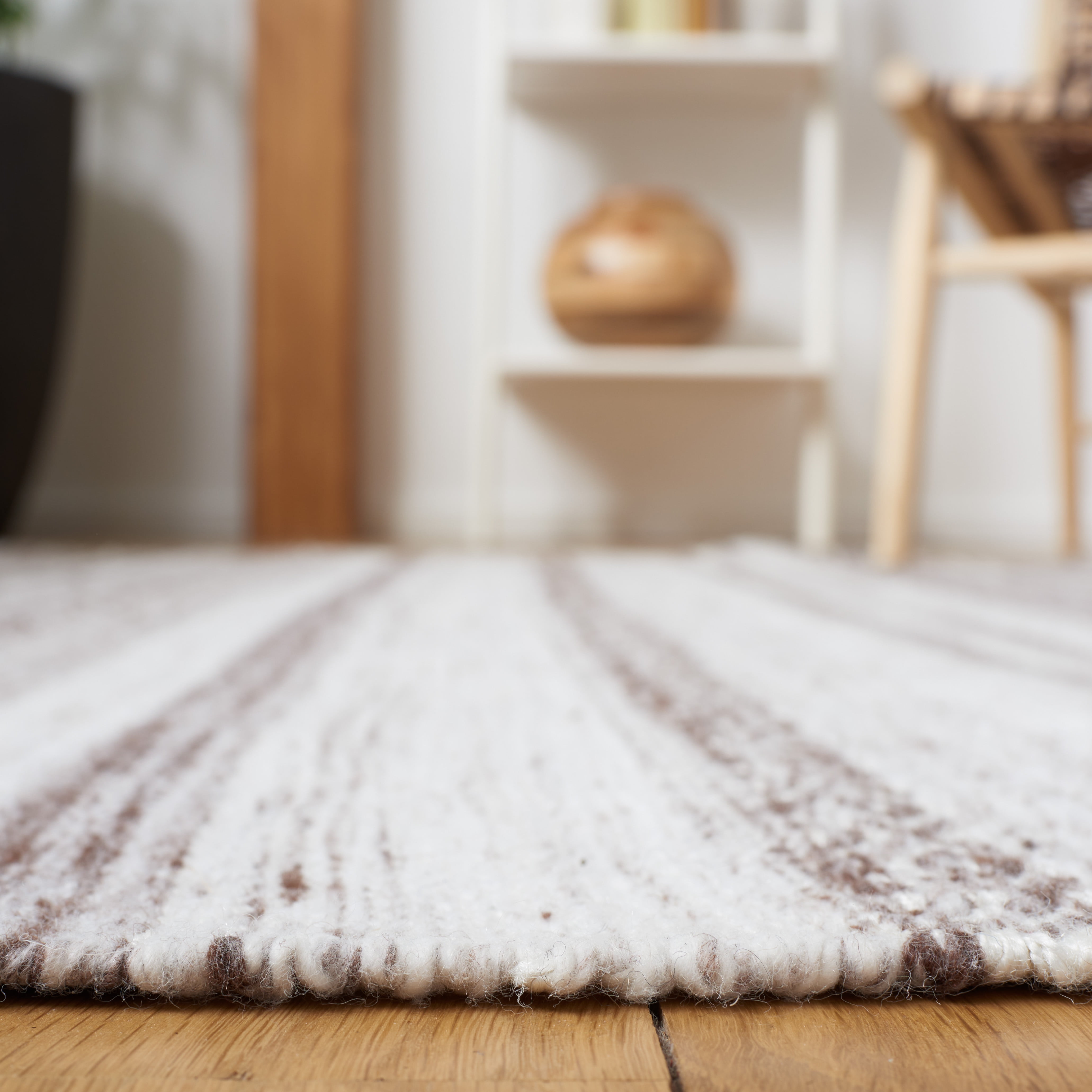 SAFAVIEH Striped Kilim Kandace Striped Polyester Area Rug, Brown/Ivory, 7' x 7' Square